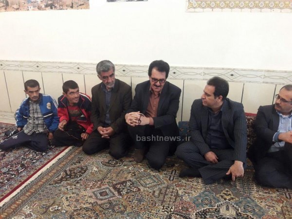 بازدید فرماندار و رئیس بهزیستی از معلولان باشتی و عکس العمل جالب آنها! +تصاویر 14