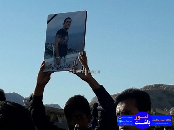 برگزاری باشکوه مراسم یادبود شهید خان احمدی نفتکش سانچی با حضور نماینده ولی فقیه در استان+تصاویر 51