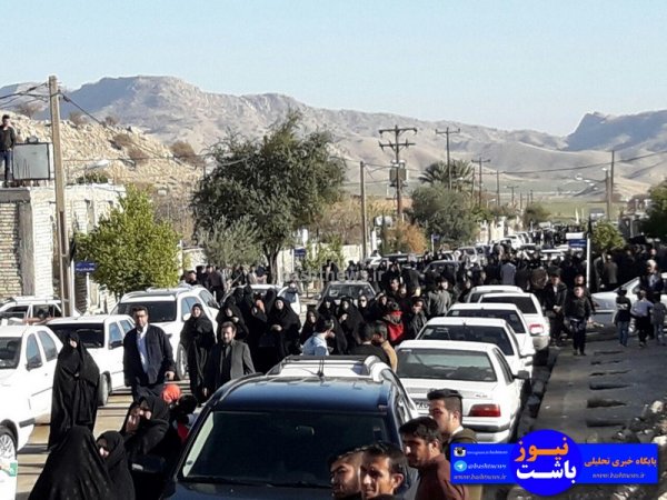 برگزاری باشکوه مراسم یادبود شهید خان احمدی نفتکش سانچی با حضور نماینده ولی فقیه در استان+تصاویر 45