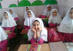 هزینه های سنگین لباس مدارس و لوازم تحریر بر دوش خانواده های باشتی+تصاویر 2 هزینه های سنگین لباس مدارس و لوازم تحریر بر دوش خانواده های باشتی+تصاویر 2