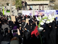 برگزاری باشکوه مراسم یادبود شهید خان احمدی نفتکش سانچی با حضور نماینده ولی فقیه در استان+تصاویر 27
